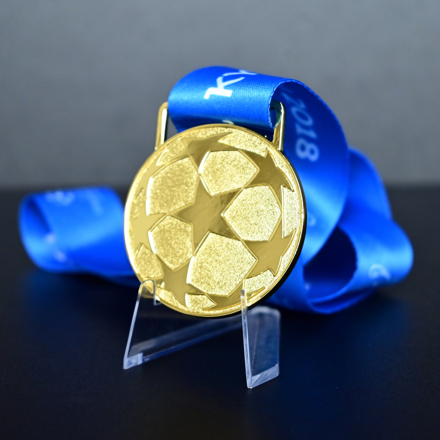 2017 UCL Medal Back Design, Real Madrid 12th Champions Title Commemorative, Bright Gold Football Fan Souvenir