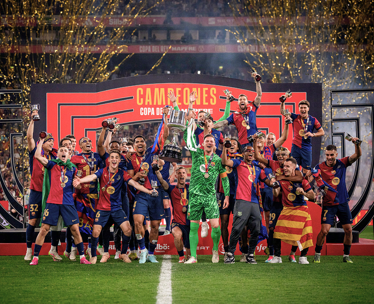 2025 Copa del Rey Medal Close-up, FC Barcelona Gold Alloy Medal, Official Style Tournament Commemorative Keepsake