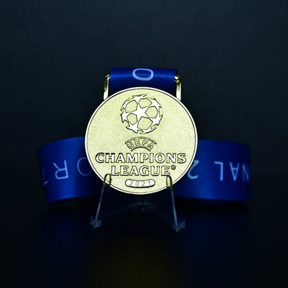 2021 UEFA Champions League Medal Front View, Chelsea Champion Gold Alloy Medal with UCL Logo, Porto Dragão Stadium Final Collectible