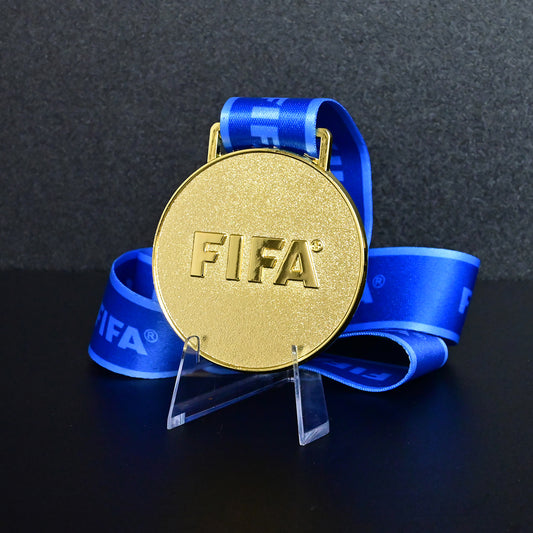 2024 FIFA Intercontinental Cup Medal Back View, Real Madrid Winner Medal Star Pattern, High-quality Gold Alloy Detail, Doha Final Commemorative Football Medal