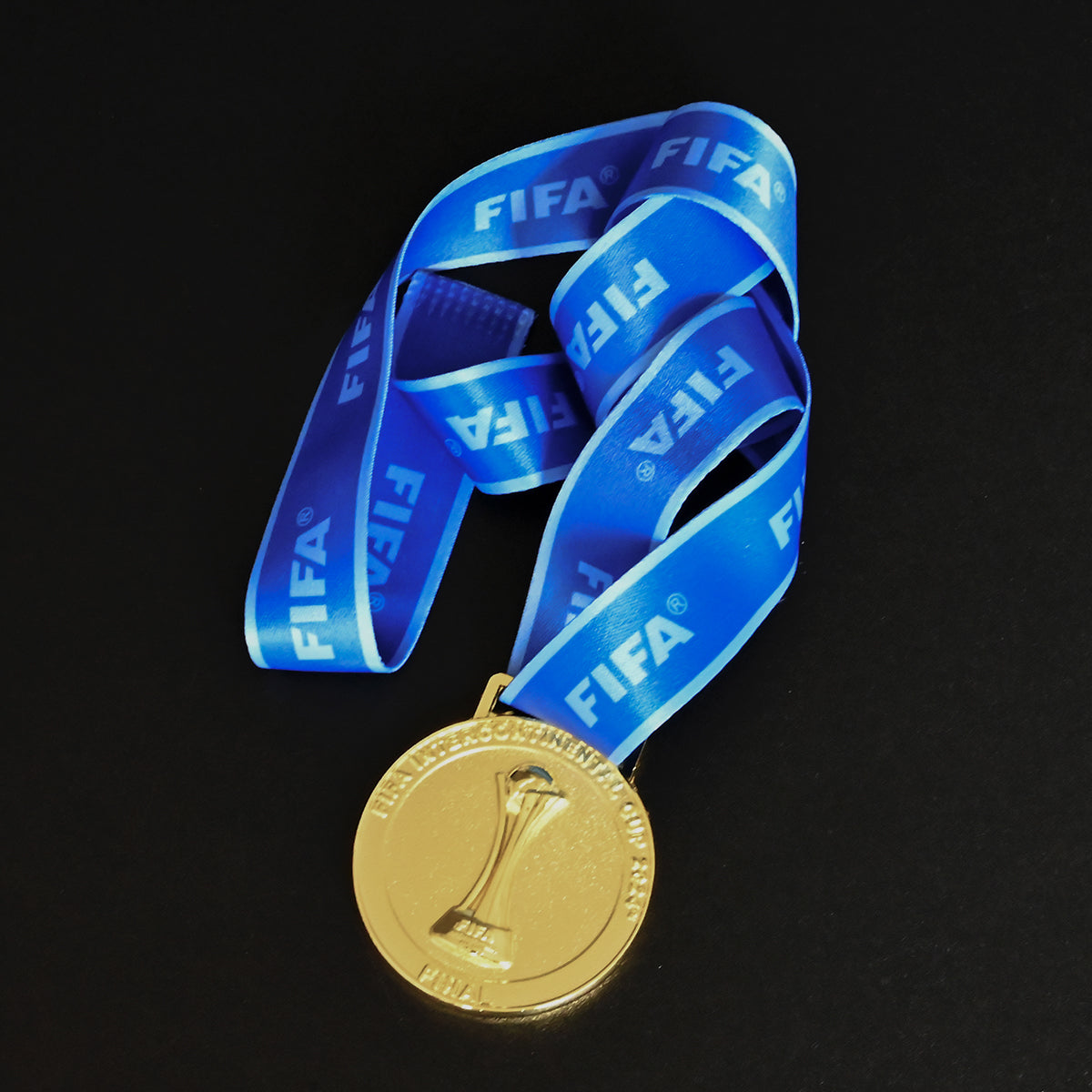 2024 FIFA Intercontinental Cup Medal Full Set, Real Madrid Champion Gold Medal with Tournament Ribbon, Doha Final Collectible, Clear Display Stand