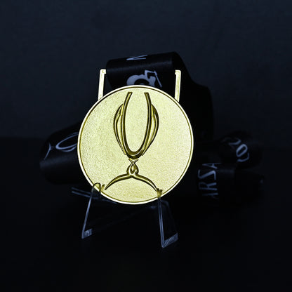 2024 UEFA Super Cup Medal Back View, Real Madrid Winner Medal Star Pattern, High-quality Gold Alloy Detail, Warsaw Final Commemorative Football Medal
