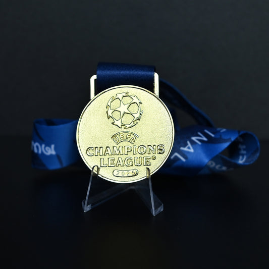 2025 UEFA Champions League Winner Medal Obverse, Munich 25 Final Gold Medal Front View, UEFA CL 2025 Champion Medal with Logo, 2025 UCL Final Commemorative Medal, Football Champions League Award Medal Front
