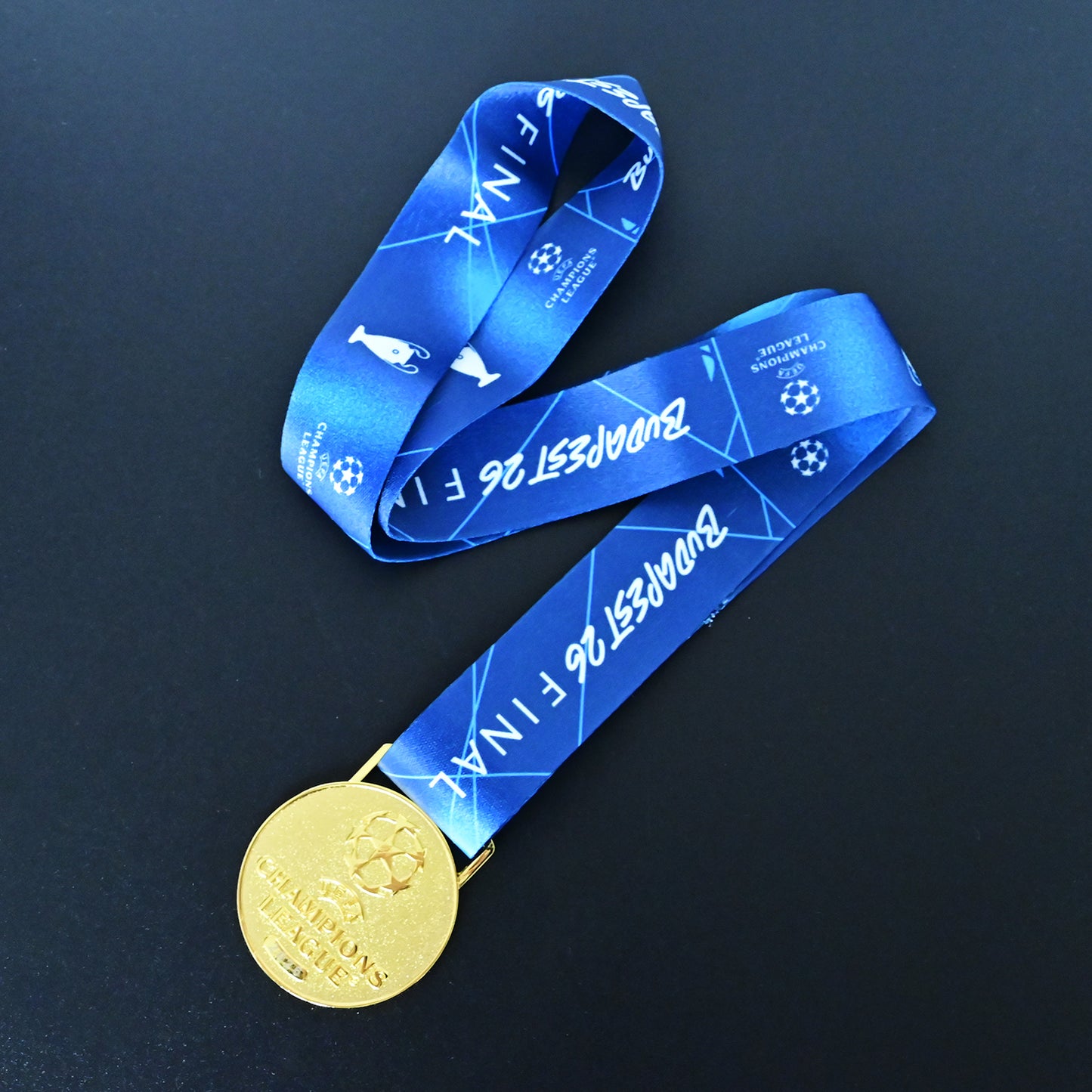 2026 UEFA Champions League Champions Medal Paris Saint-Germain Budapest Final Collectible Football Memorabilia