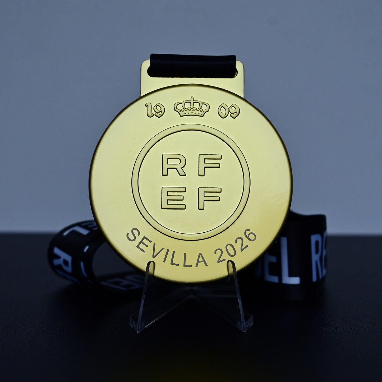 2026 Copa del Rey Champions Medal Real Sociedad Seville Final Football Collectible Memorabilia