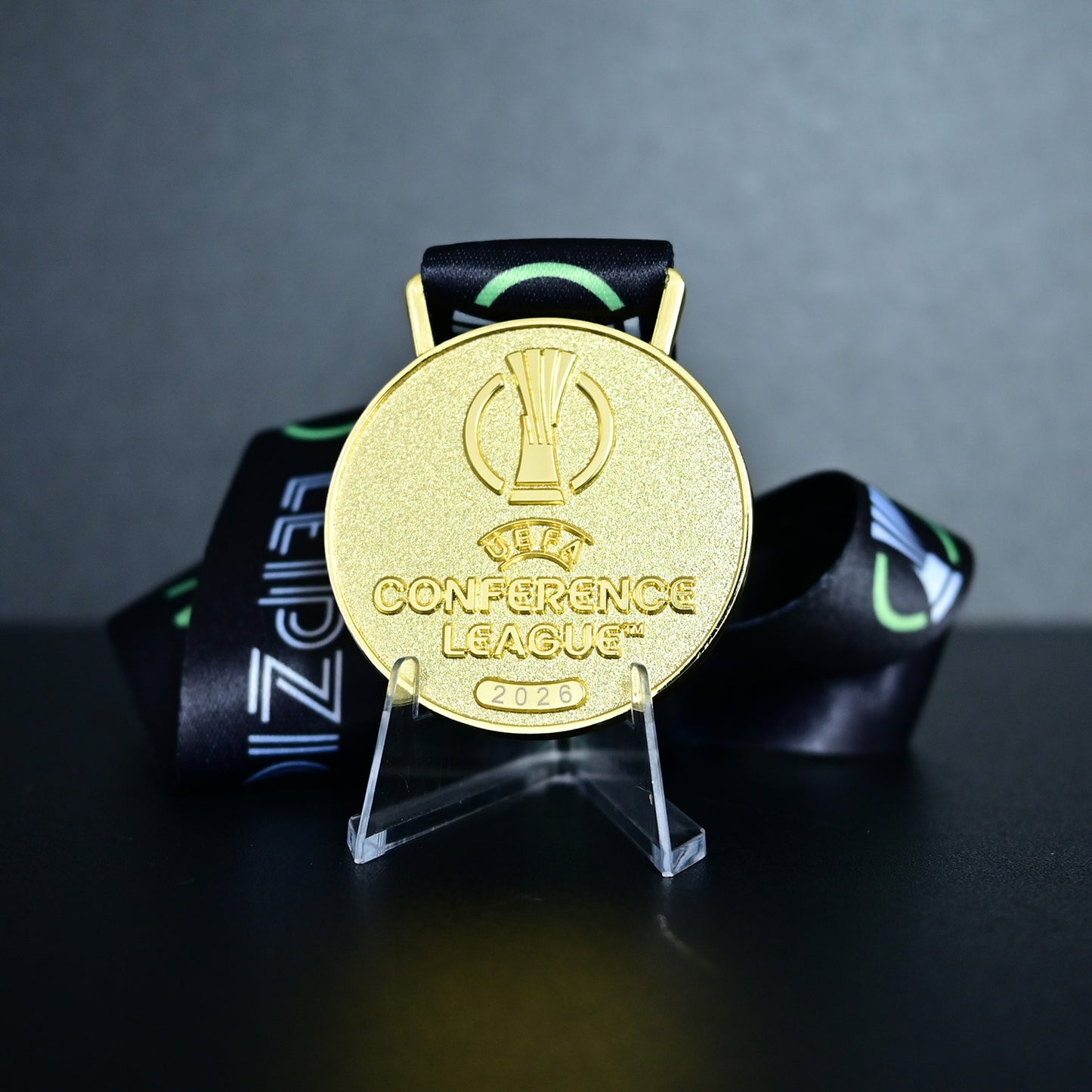 2026 UEFA Conference League Champions Medal Crystal Palace Leipzig Final Football Collectible Memorabilia